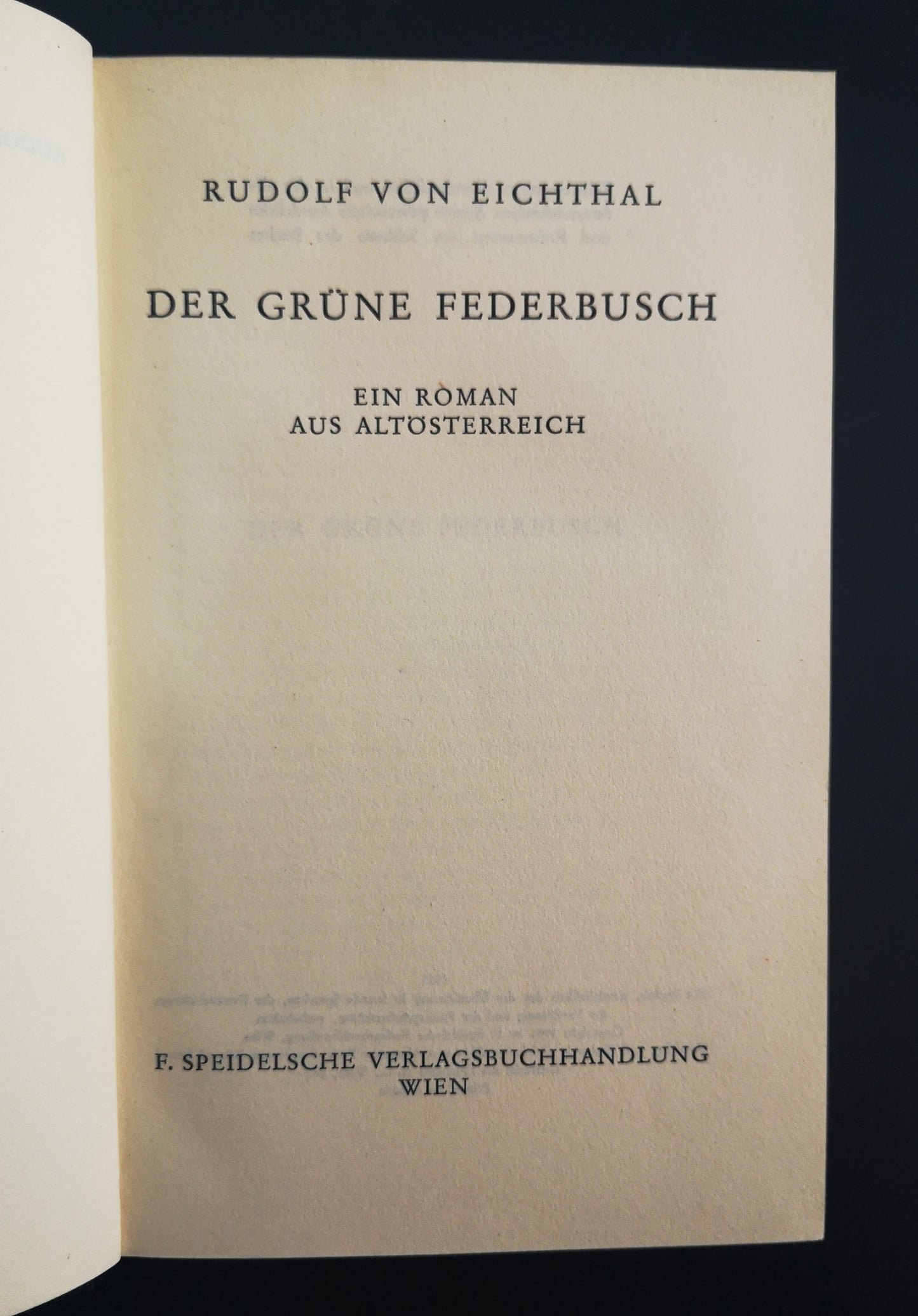 Der grüne Federbusch
