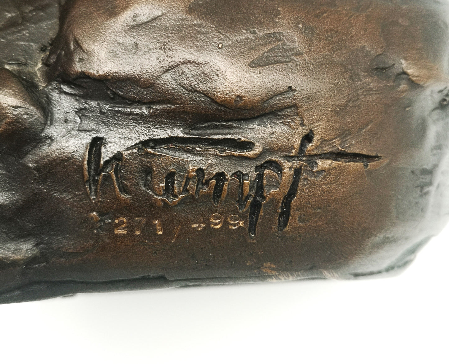 Gottfried Kumpf Bronze - Der Asoziale II